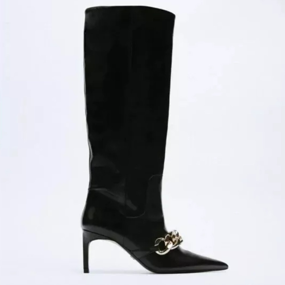 ZARA Elegant Black Knee-High Boots with Chain Detail - Picture 2 of 16